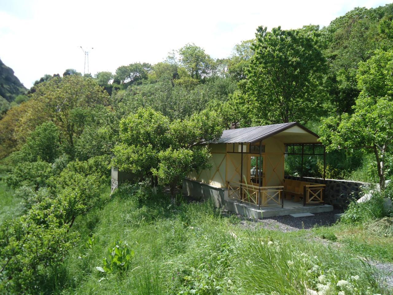 The River House Yeghegis Yekhegis Εξωτερικό φωτογραφία