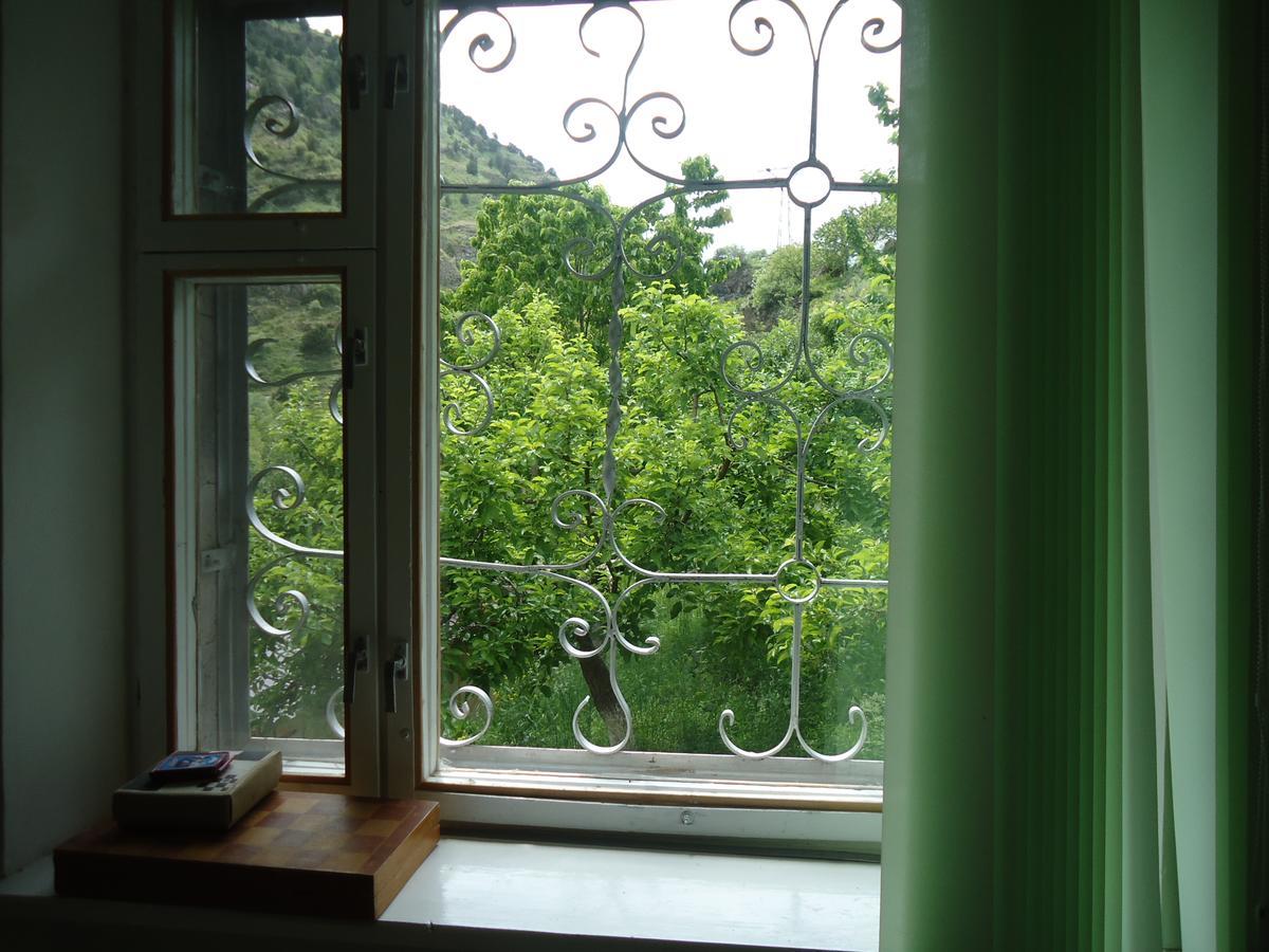 The River House Yeghegis Yekhegis Εξωτερικό φωτογραφία