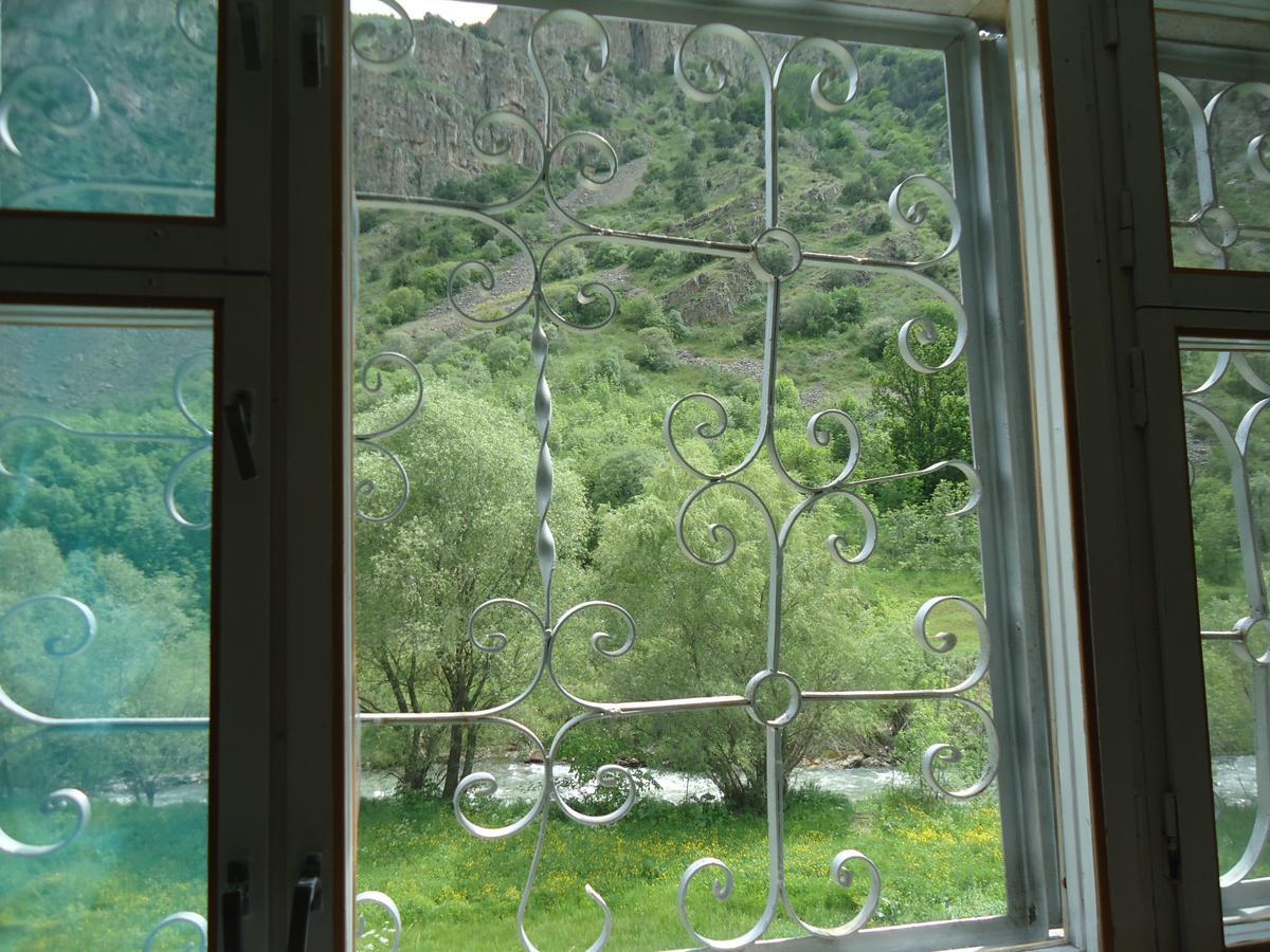 The River House Yeghegis Yekhegis Εξωτερικό φωτογραφία